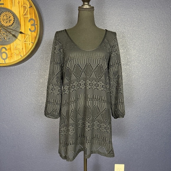 Ralph Lauren Black Crochet Style Tunic Top, Size Medium - Picture 1 of 7